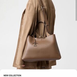 Tod's Brown Leather Pebbled Tote with Top Handle and Strap spring 2026 - NWT